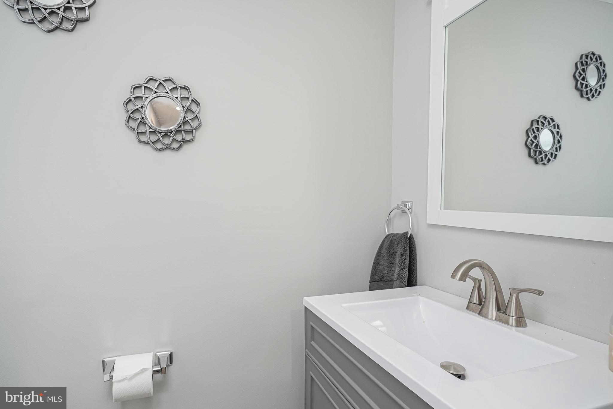 405 Evesham Avenue East Magnolia, NJ 08049 - Photo 14 of 29