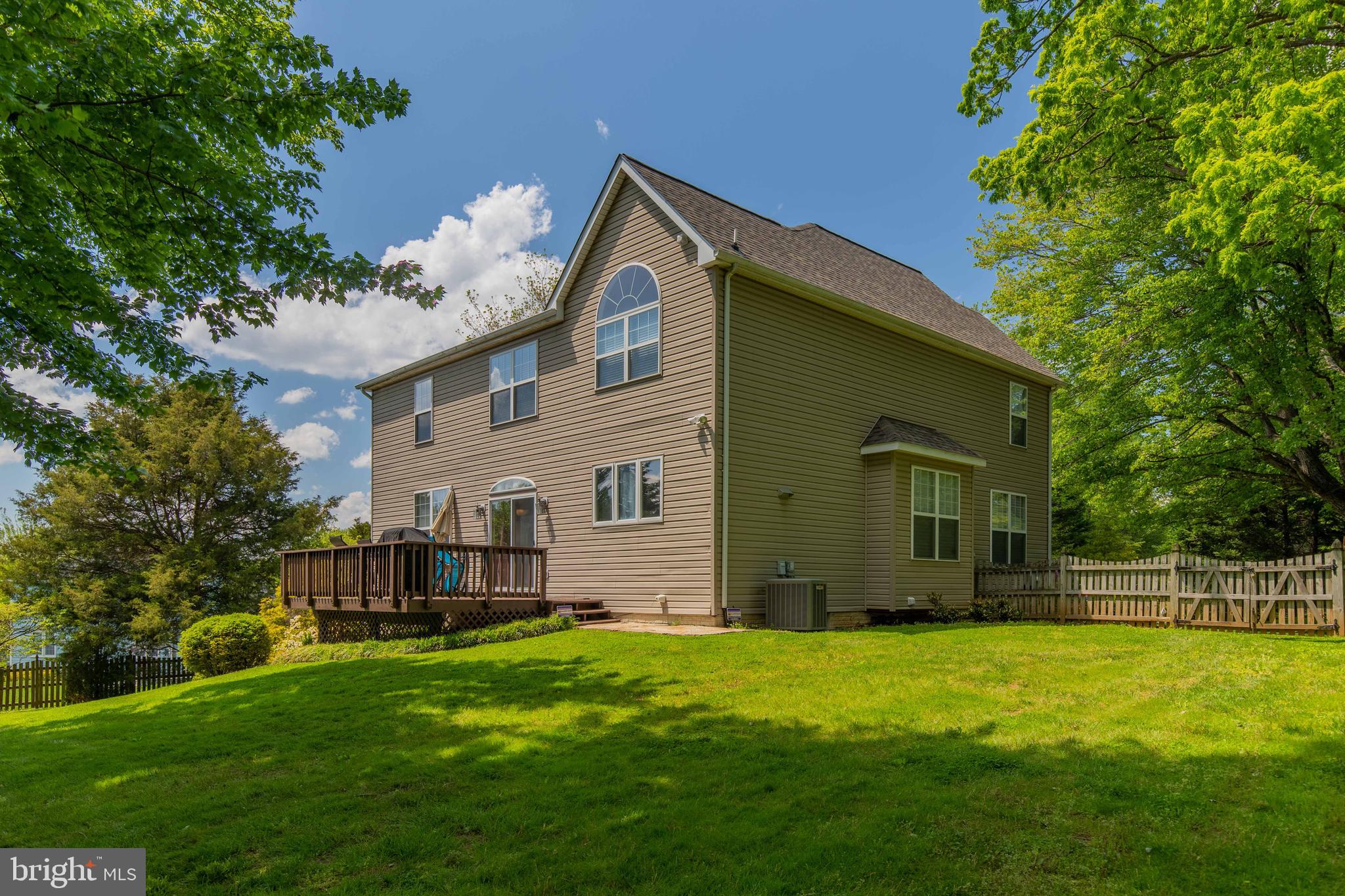 1843 Middlebridge Drive Silver Spring, MD 20906 - Photo 3 of 44