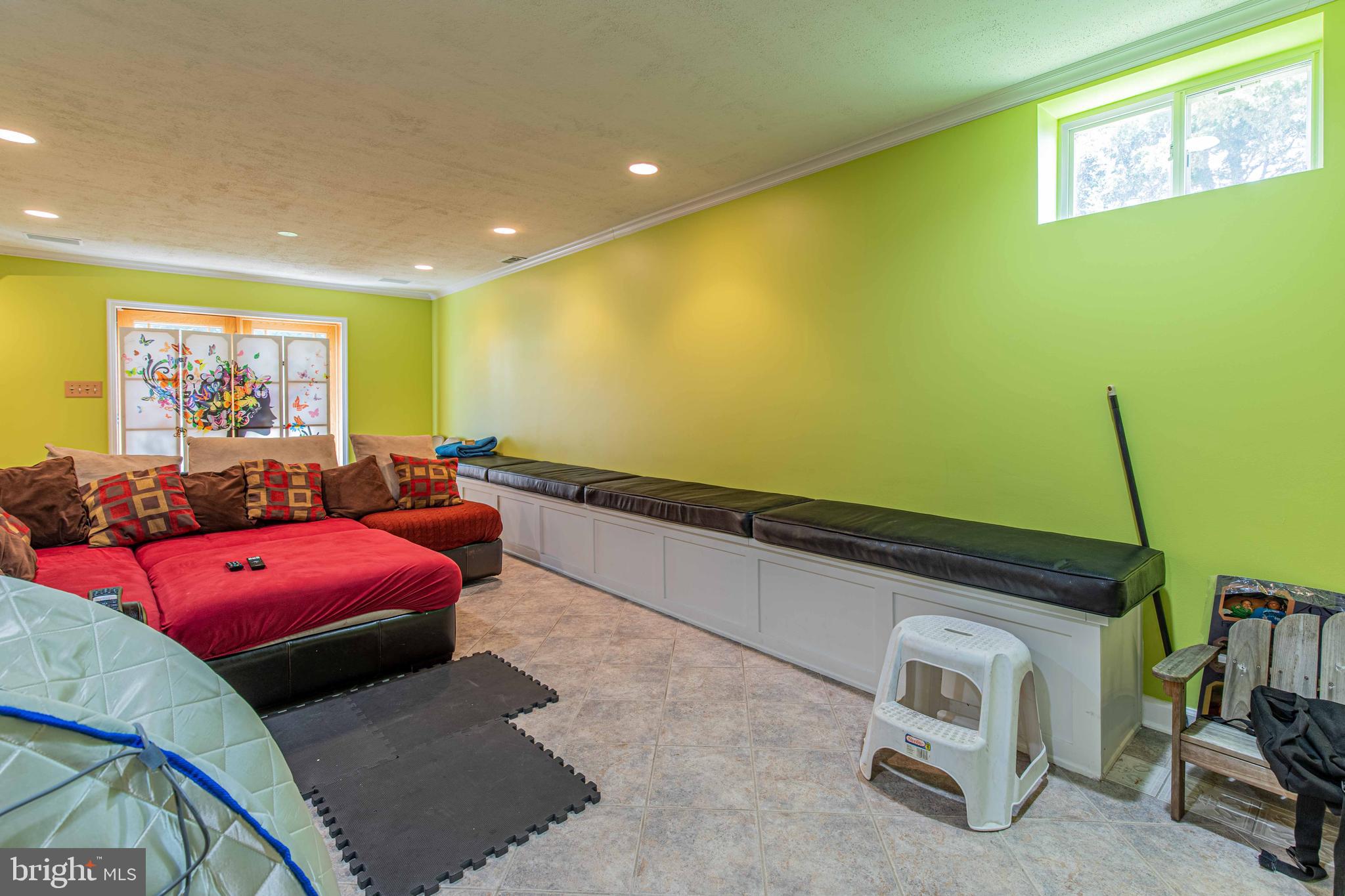1843 Middlebridge Drive Silver Spring, MD 20906 - Photo 39 of 44