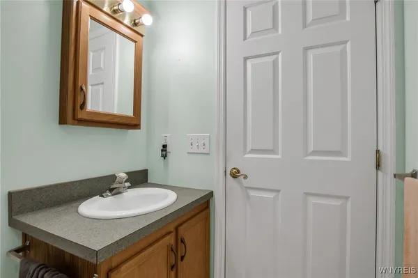 $129,900 | 66 West Main Street, Pembroke, NY 14036