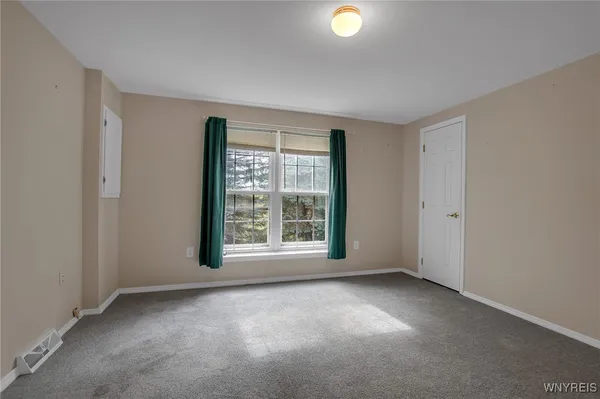 $129,900 | 66 West Main Street, Pembroke, NY 14036