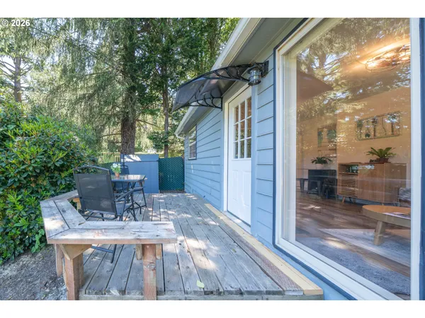 $289,500 | 426 North Vista Terrace, Otis, OR 97368