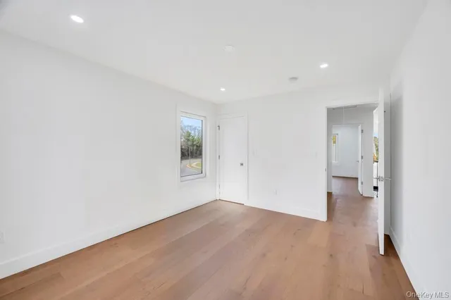 $1,398,800 | 126 Rim Lane, Hicksville, NY 11801