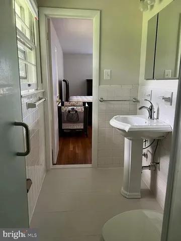 $4,500 | 6901 Millwood Road, Bethesda, MD 20817