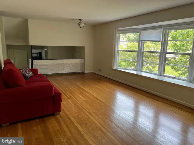 $4,500 | 6901 Millwood Road, Bethesda, MD 20817