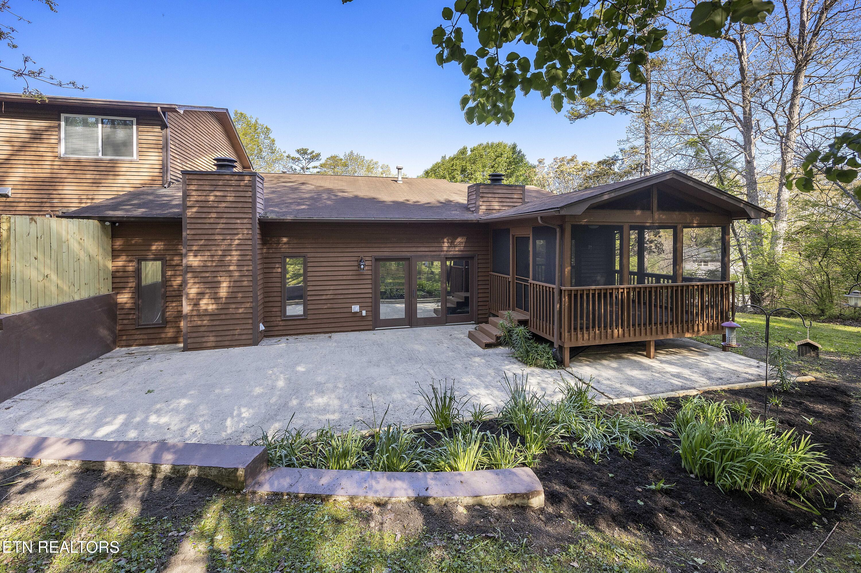 156 Hendrix Drive Oak Ridge, TN 37830 - Photo 29 of 34 156 Hendrix Drive
