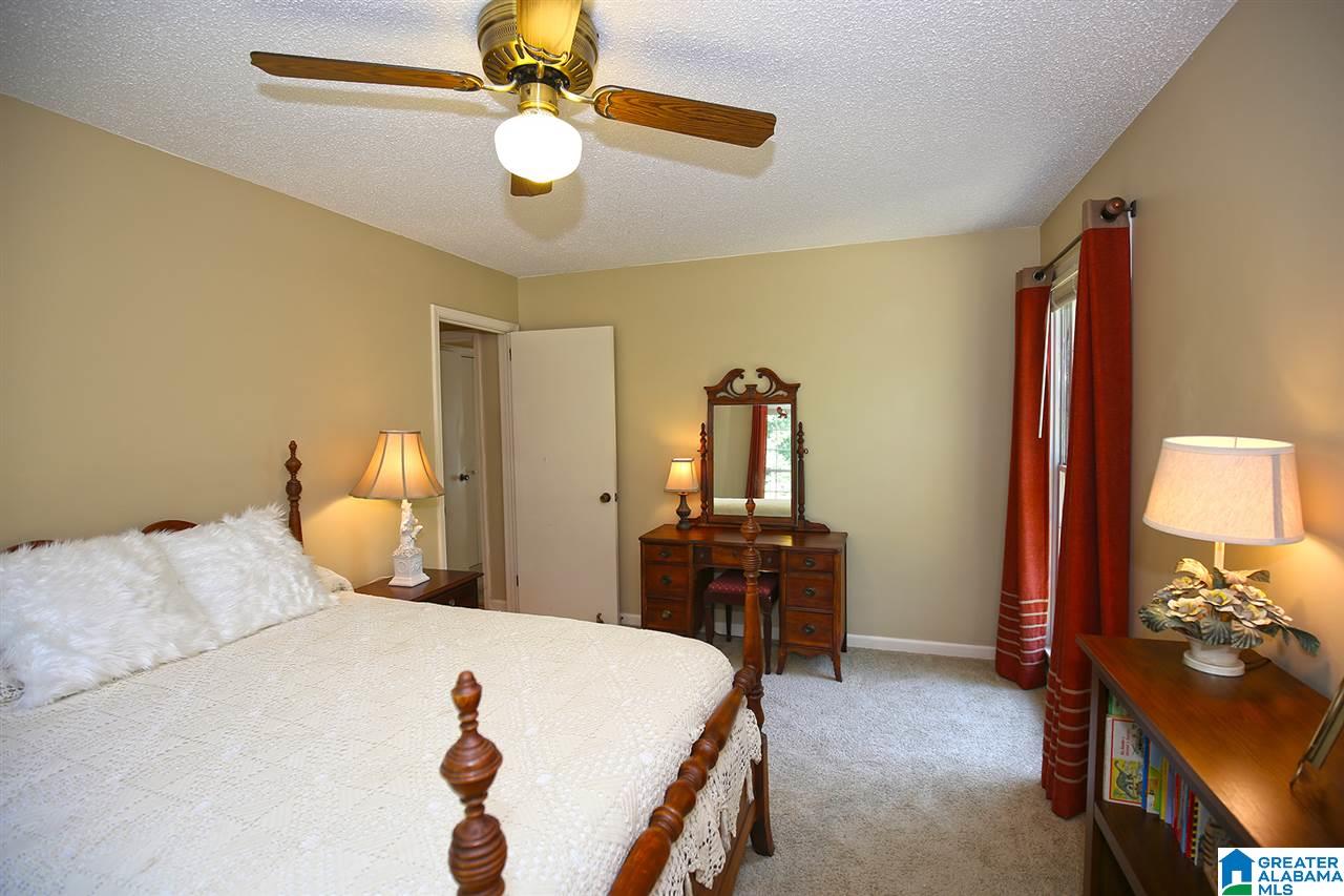 4734 Caldwell Mill Road Birmingham, AL 35243 - Photo 12 of 21