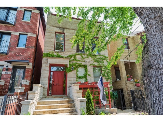 815 South Bell Avenue Chicago, IL 60612 - Photo 1 of 18