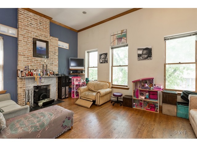 815 South Bell Avenue Chicago, IL 60612 - Photo 11 of 18