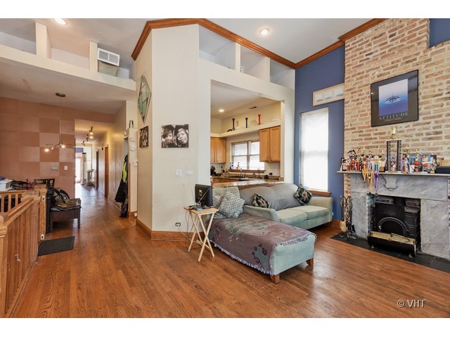 815 South Bell Avenue Chicago, IL 60612 - Photo 12 of 18