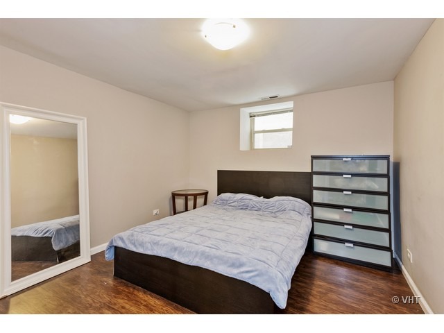 815 South Bell Avenue Chicago, IL 60612 - Photo 4 of 18