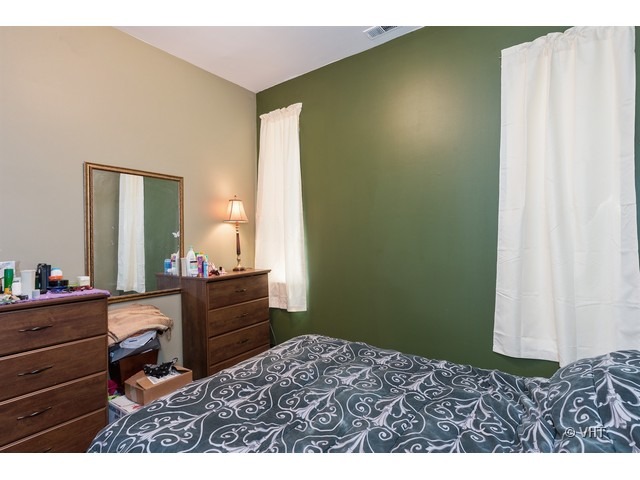 815 South Bell Avenue Chicago, IL 60612 - Photo 8 of 18