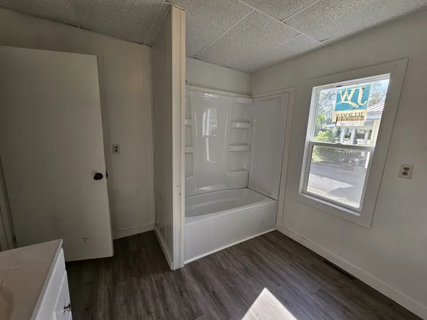 $68,500 | 415 East Johnson Street, Fairfield, IL 62837