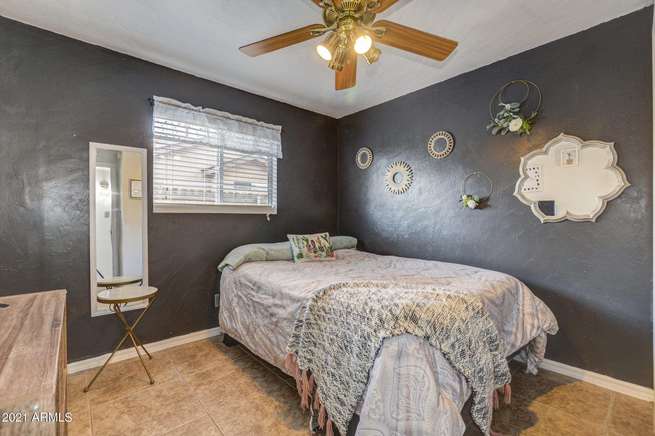 4975 North Meixner Road Prescott Valley, AZ 86314 - Photo 16 of 25 Bedroom 4 - 4975 Meixner