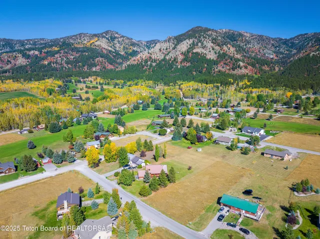 $624,900 | 25 Alta Drive, Star Valley Ranch, WY 83127
