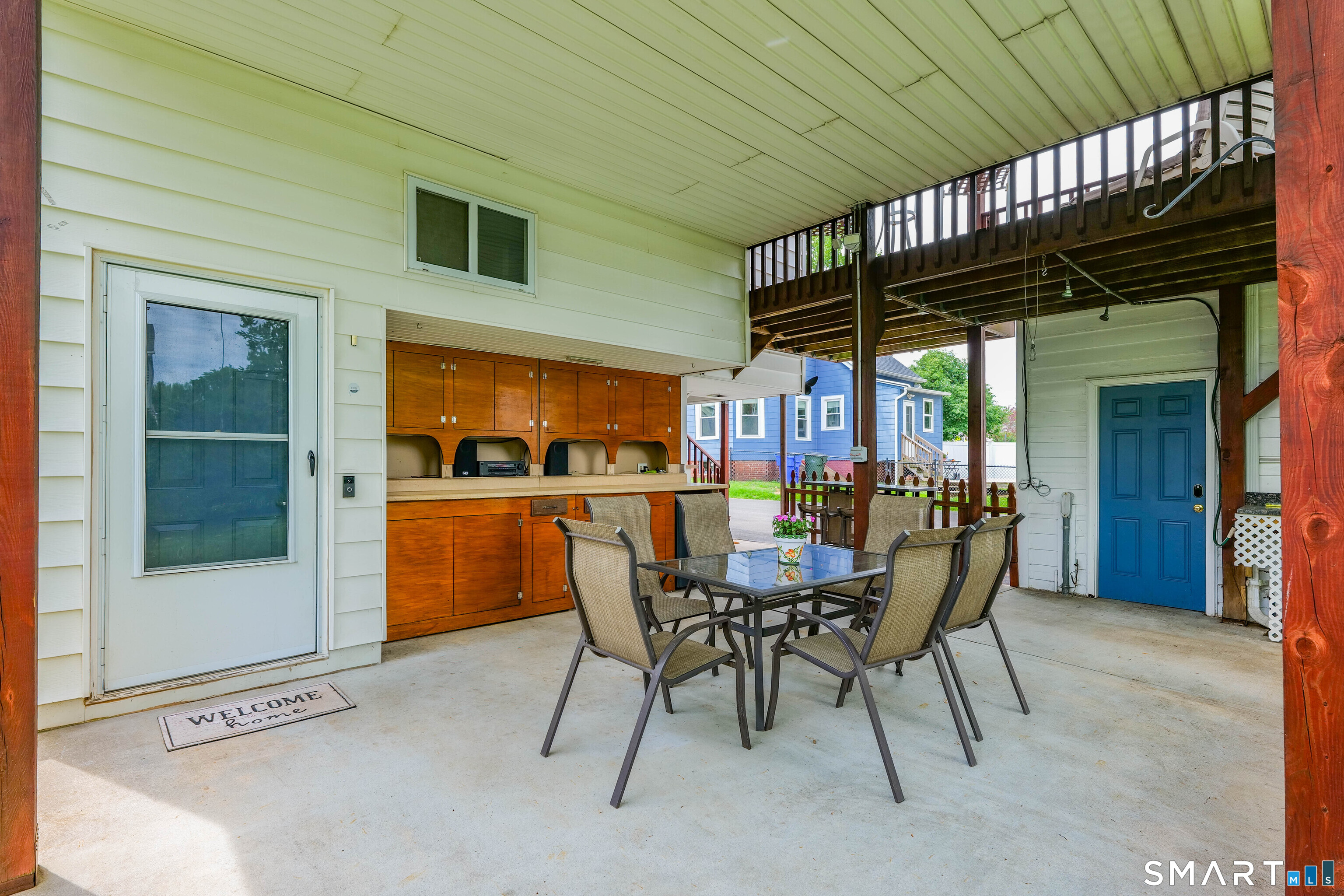 172 Nott Street Wethersfield, CT 06109 - Photo 31 of 35 Covered patio