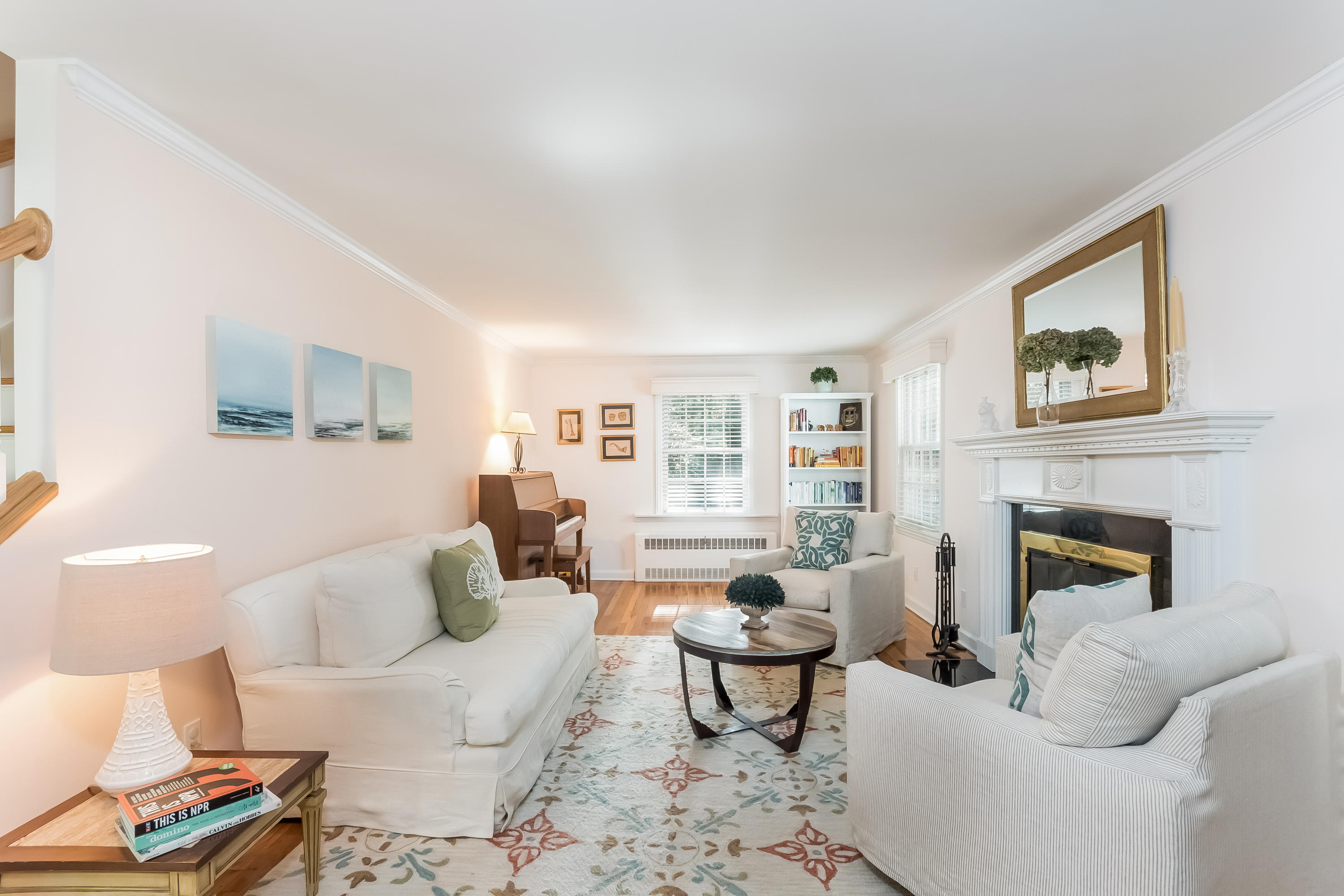 19 Old Stone Road Darien, CT 06820 - Photo 3 of 31 009-Living_Room-3373393-large