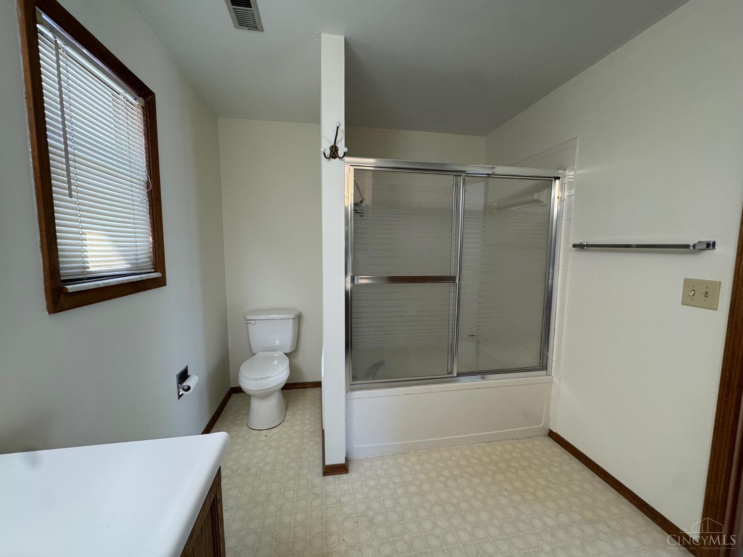 6578 Charlesgate Road Huber Heights, OH 45424 - Photo 32 of 53