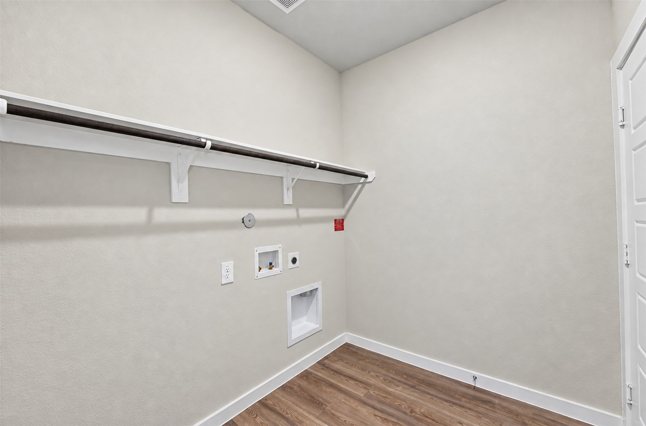 311 Flower Reed Court Magnolia, TX 77354 - Photo 37 of 43 Gallery Image 37