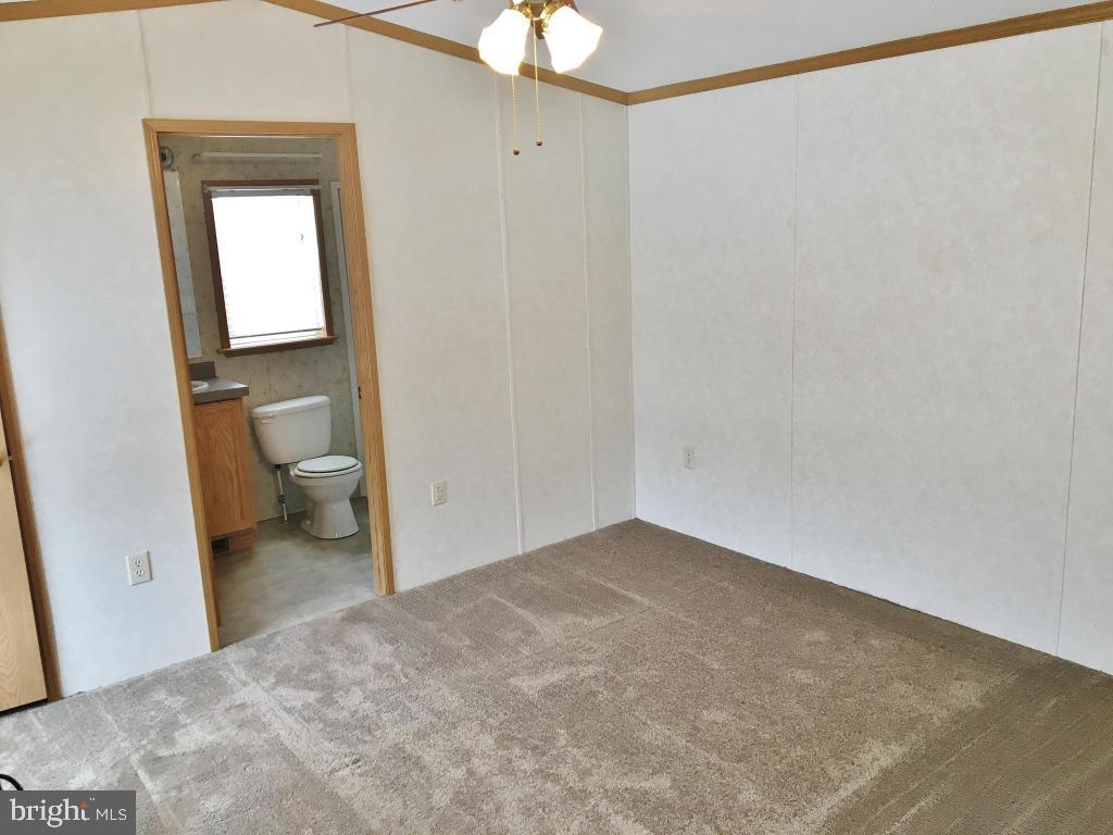 58 Ridgewood Manor Manheim, PA 17545 - Photo 8 of 14