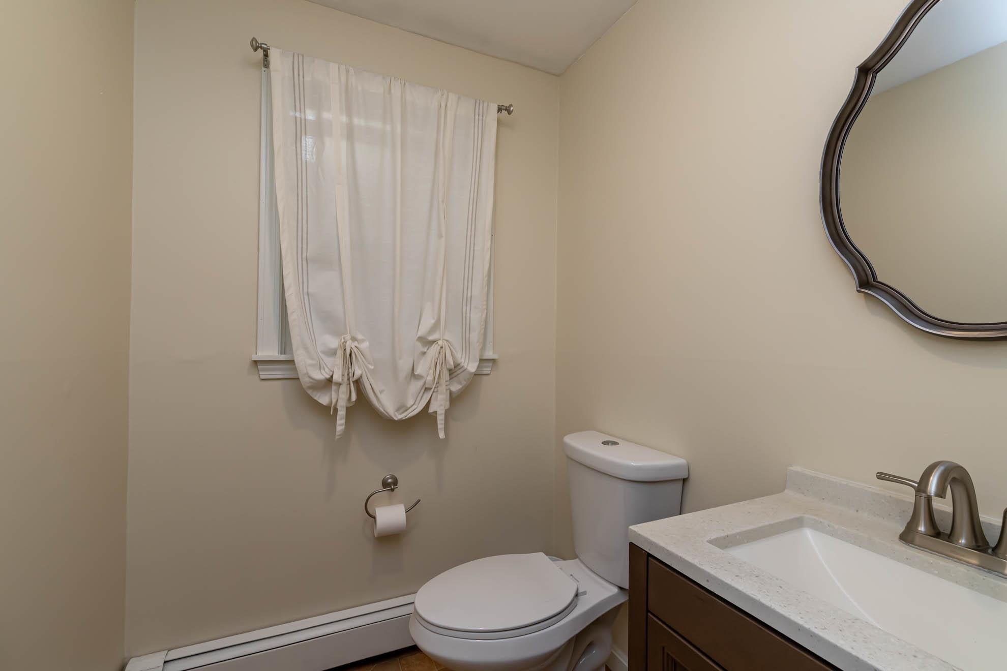 20 Eaton Road Amherst, NH 03031 - Photo 19 of 36