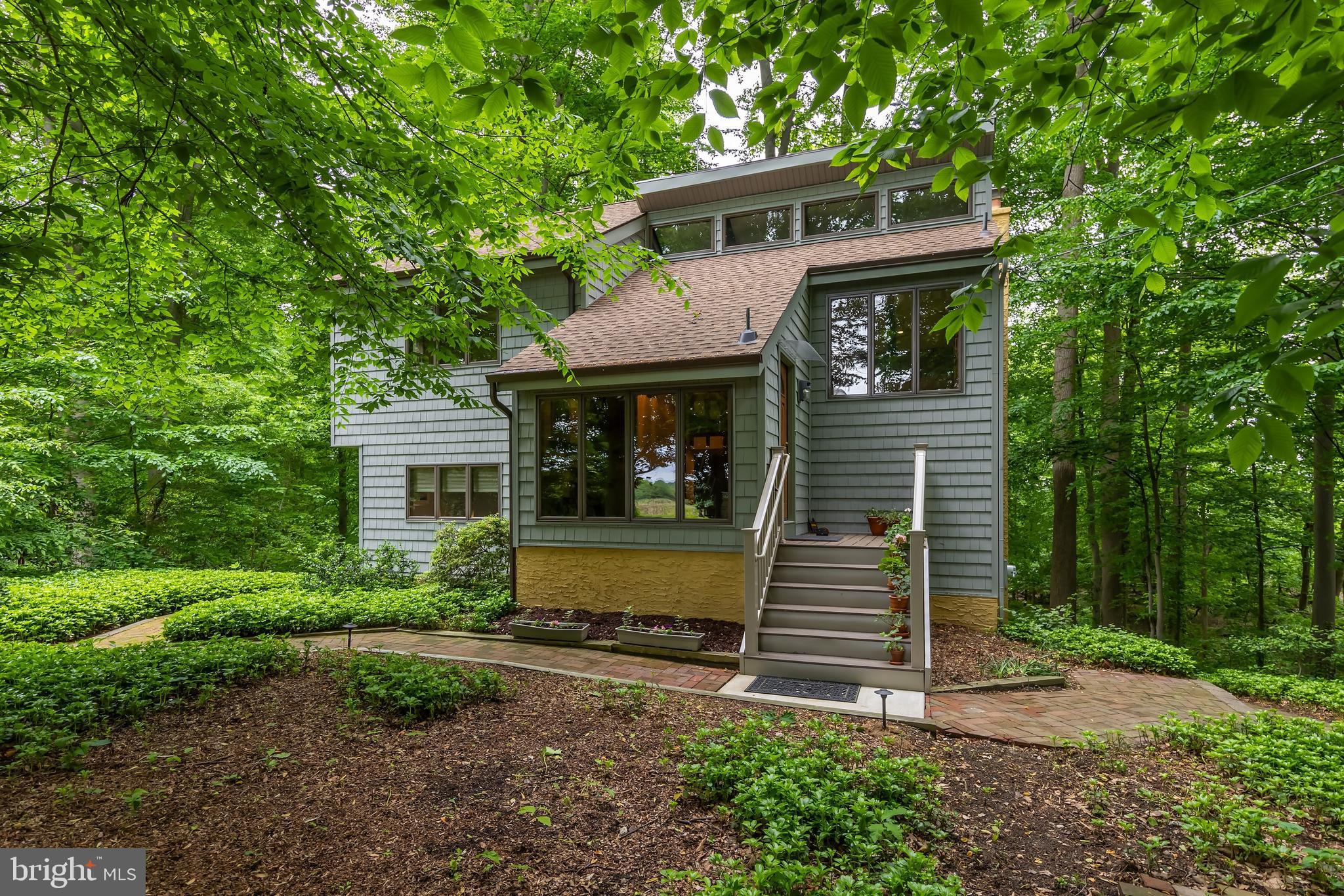 136 Weatherby Road Mullica Hill, NJ 08062 - Photo 3 of 42 Front