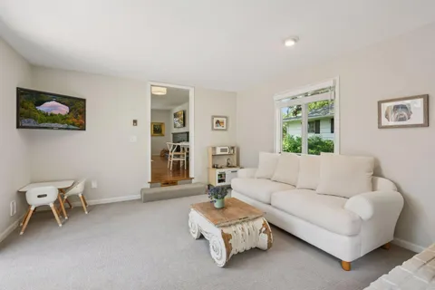 $569,000 | 4412 West 70th Street, Edina, MN 55435