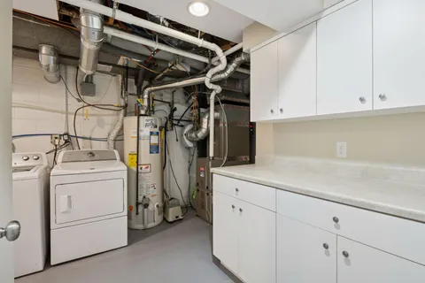 $569,000 | 4412 West 70th Street, Edina, MN 55435