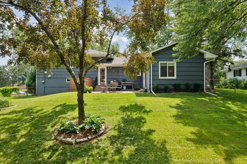 $569,000 | 4412 West 70th Street, Edina, MN 55435