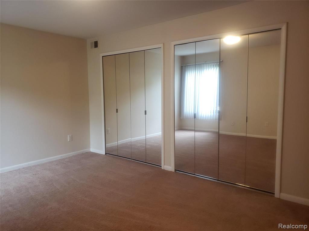 30475 West 14 Mile Road, Unit 80 Farmington, MI 48334 - Photo 10 of 16