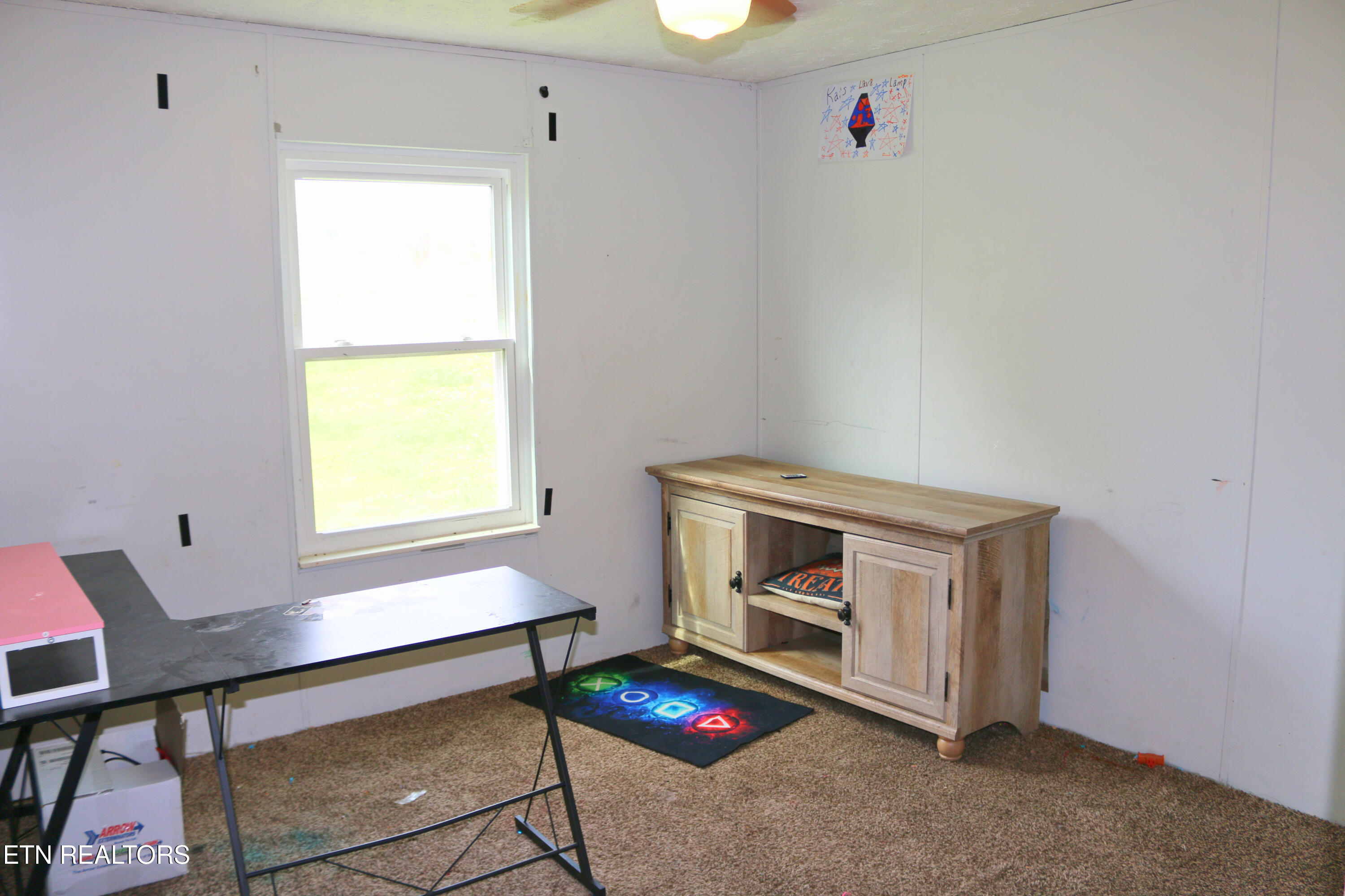 680 Forkner Chapel Road Sweetwater, TN 37874 - Photo 18 of 22 3rd bedroom