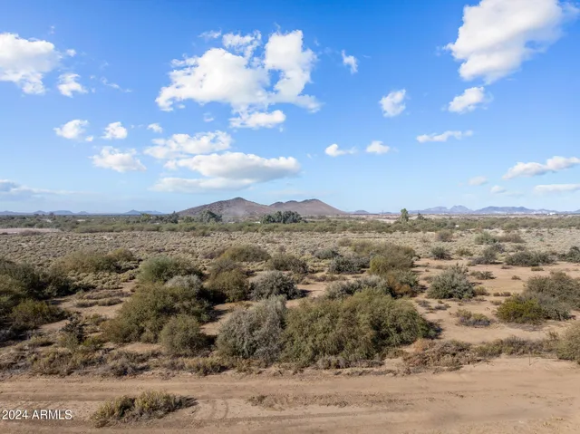 $100,000 | 0 West Carver Road, Unit LOT 4, Arlington, AZ 85322