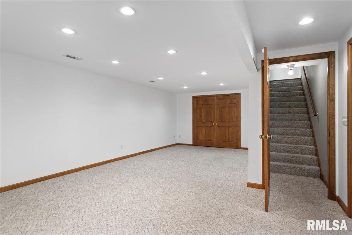 2505 Wydown Avenue Springfield, IL 62704 - Photo 30 of 41