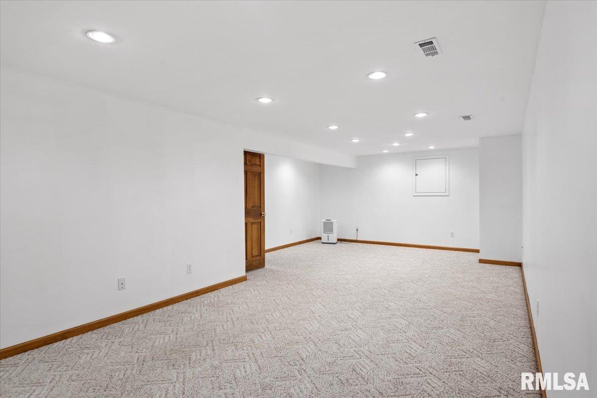 2505 Wydown Avenue Springfield, IL 62704 - Photo 31 of 41