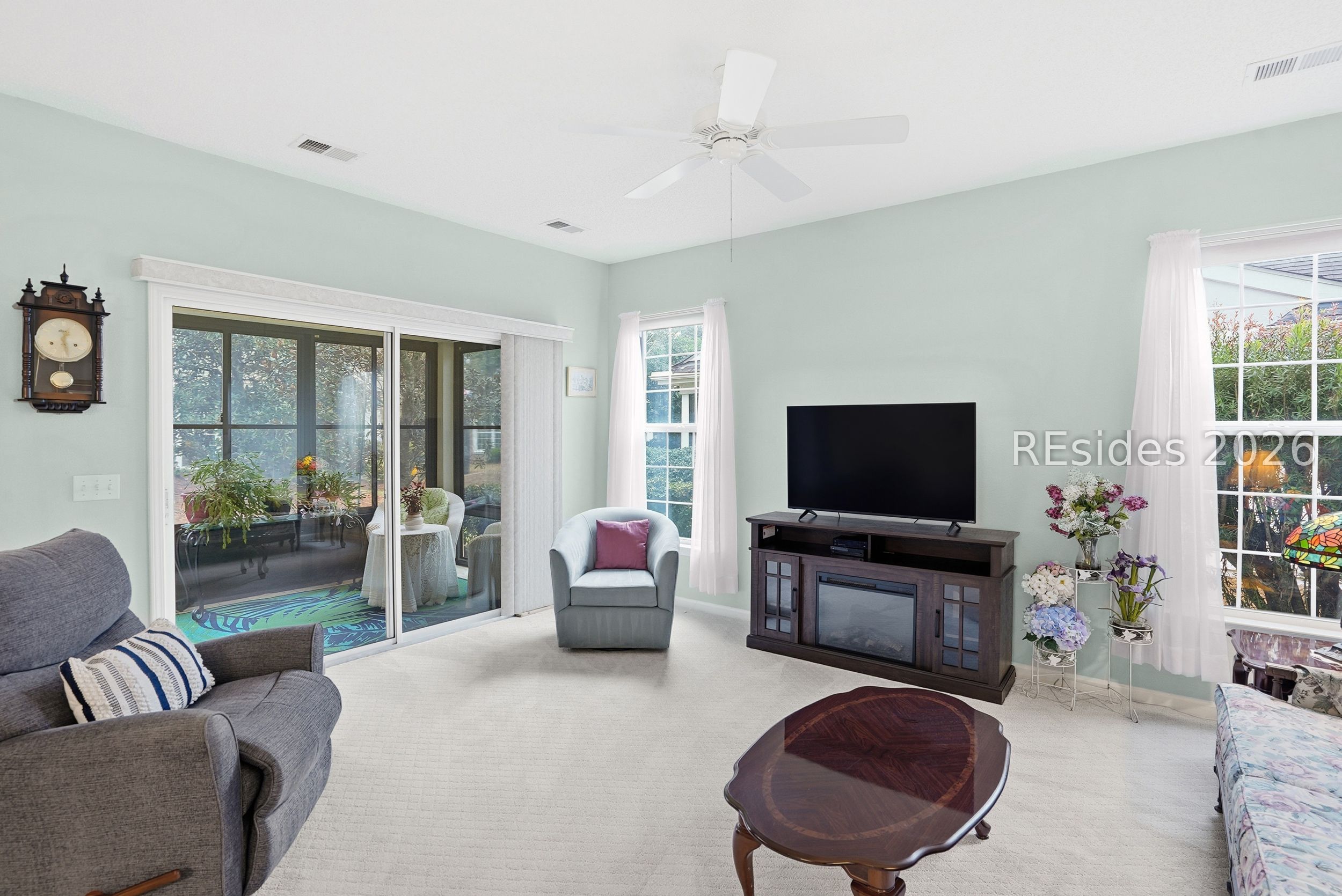 24 Falcon Court Bluffton, SC 29909 - Photo 4 of 35