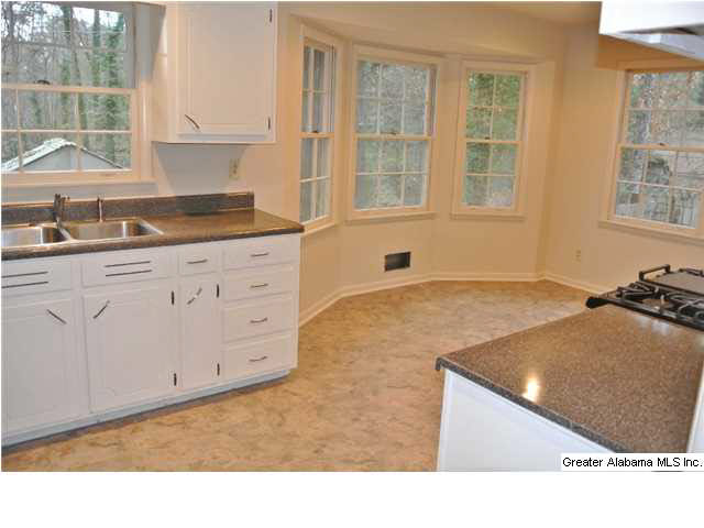 1125 Kiser Road Birmingham, AL 35235 - Photo 7 of 23