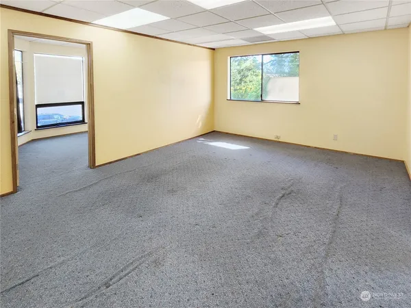 $1,400 | 520 East Whidbey Avenue, Unit 205, Oak Harbor, WA 98277
