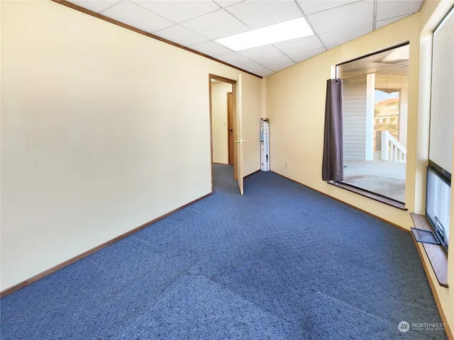 $1,400 | 520 East Whidbey Avenue, Unit 205, Oak Harbor, WA 98277