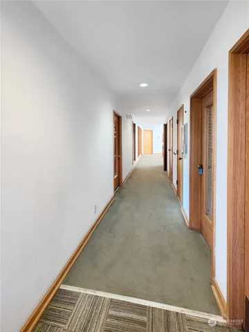 $1,400 | 520 East Whidbey Avenue, Unit 205, Oak Harbor, WA 98277