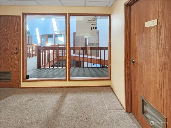 $1,400 | 520 East Whidbey Avenue, Unit 205, Oak Harbor, WA 98277