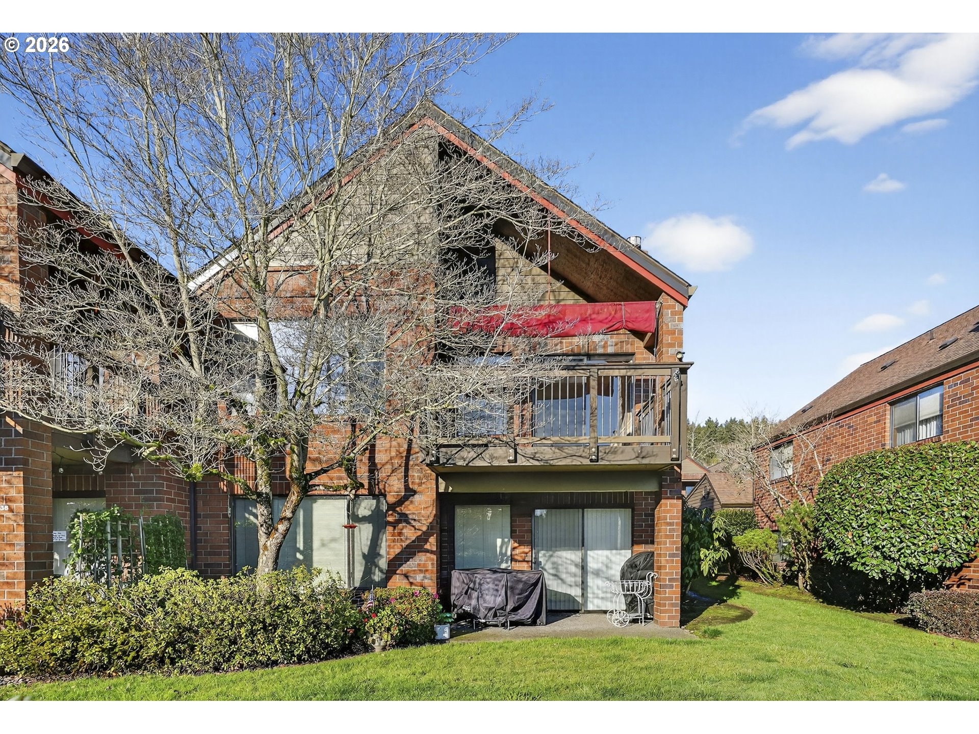 15485 Southwest 114th Court, Unit 39 Portland, OR 97224 - Photo 24 of 32 a view of house with a outdoor space