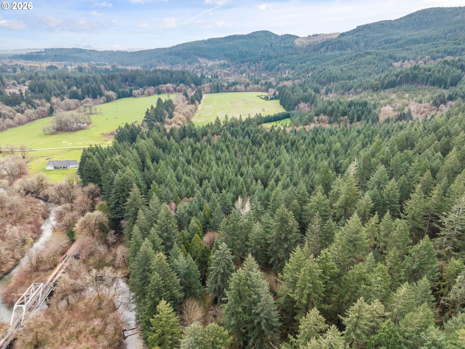 22994 Red Oak Lane Veneta, OR 97487 - Photo 8 of 28 an aerial view of residential houses with outdoor space and river