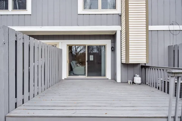 $190,000 | 2786 Walden Woods Boulevard, Jackson, MI 49201