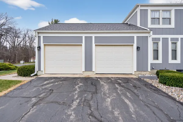 $190,000 | 2786 Walden Woods Boulevard, Jackson, MI 49201