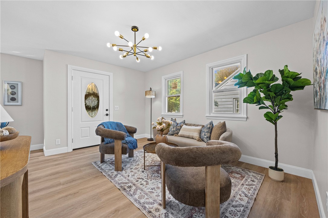 142 Wakefield Street Rochester, NY 14621 - Photo 6 of 36 Gallery Image 6