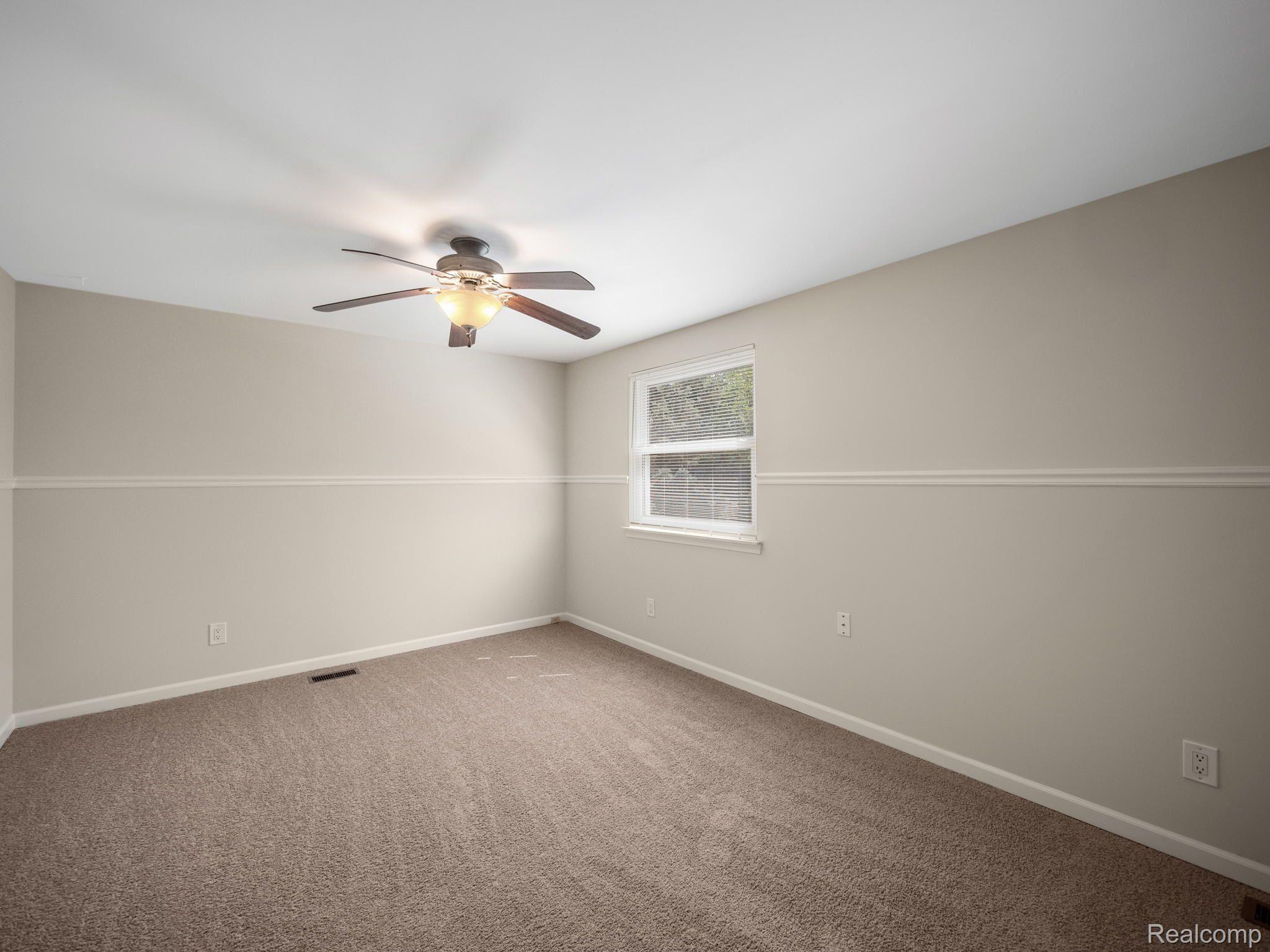 3911 Donaldson Road Rochester, MI 48307 - Photo 27 of 36 Gallery Image 27