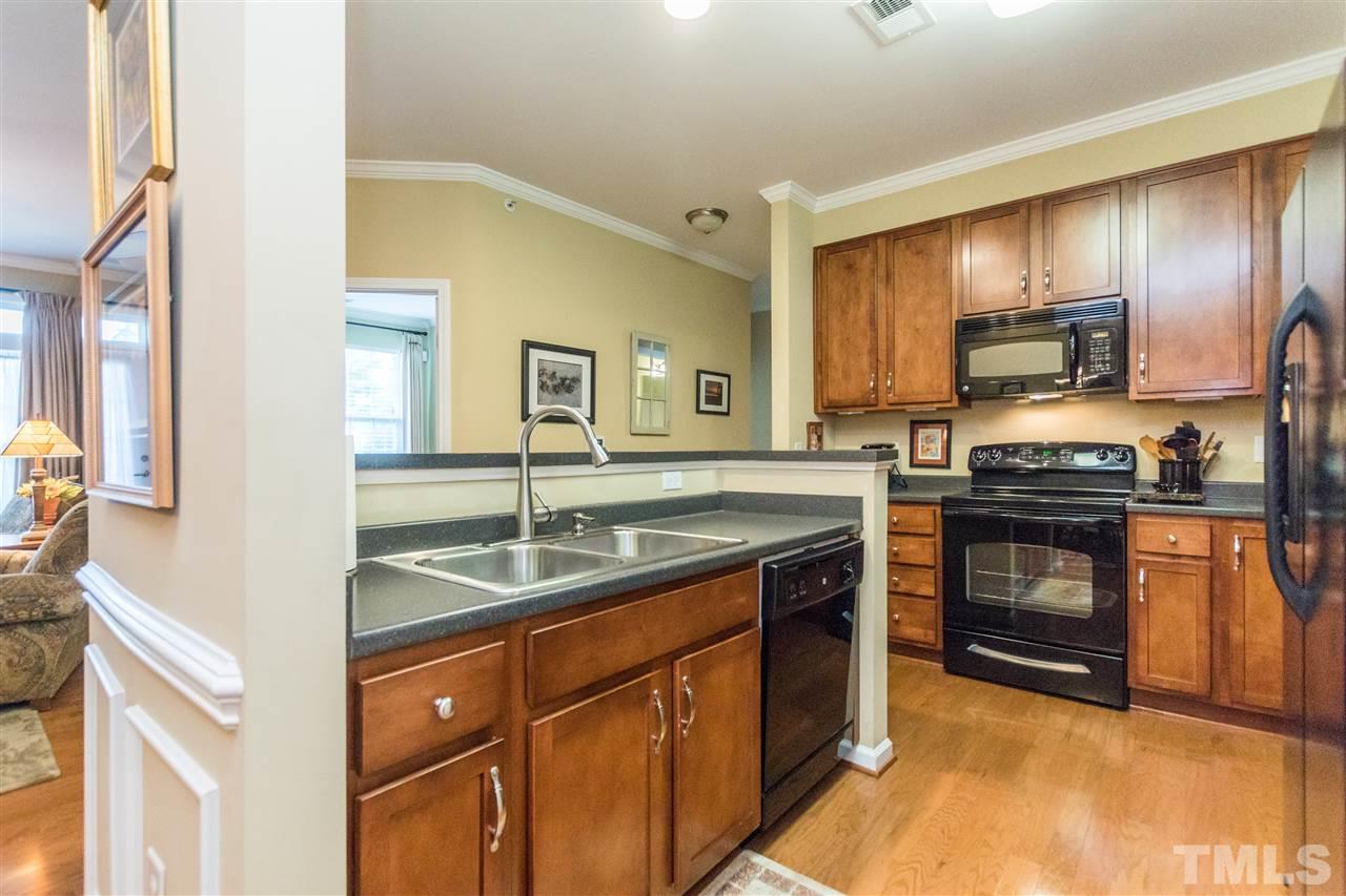 521 Weather Ridge Lane, Unit 5 Cary, NC 27513 - Photo 9 of 21 Gallery Image 9