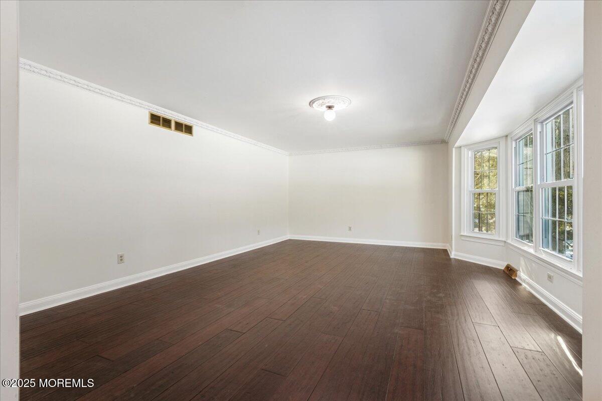 35 Agress Road Millstone Township, NJ 08535 - Photo 9 of 34 07-Image-7