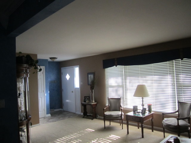 10821 Menard Avenue Chicago Ridge, IL 60415 - Photo 4 of 37