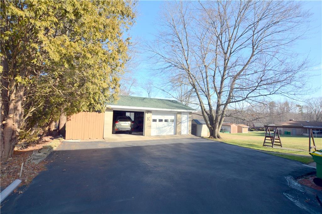 112 Rural Drive Butler, PA 16001 - Photo 5 of 24 Gallery Image 5